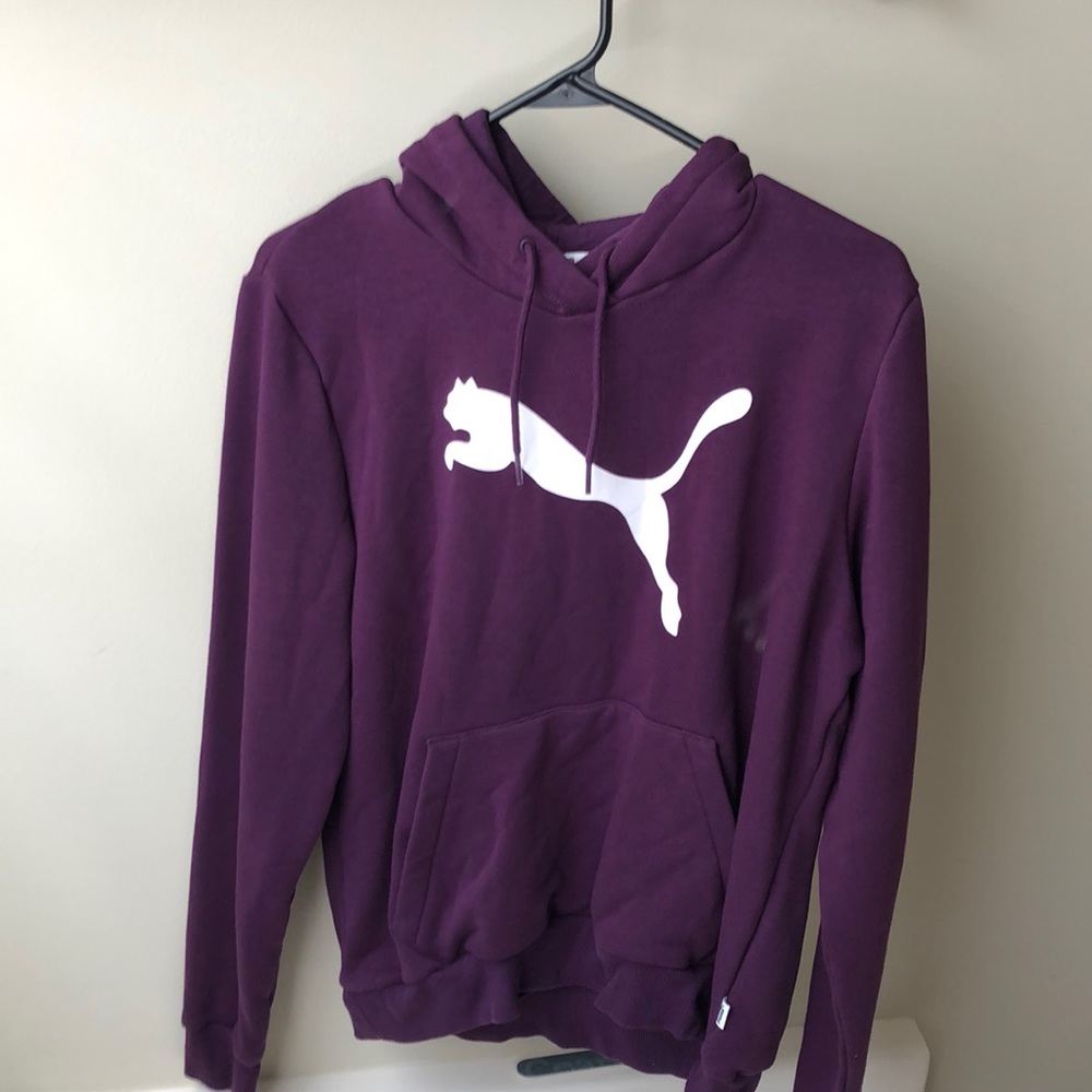 PURPLE PUMA HOODIE NEVER WORN